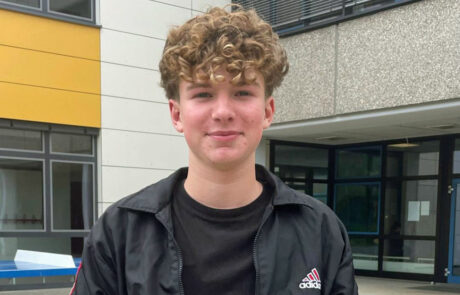 Die Schulgemeinschaft hat Luke Berner zum Präsidenten des Staates Trimon gewählt