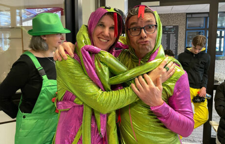 Schmotziger Donnerstag 8 Zwei Schlangen